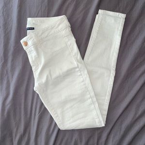 NWOT American Eagle Jegging (White)